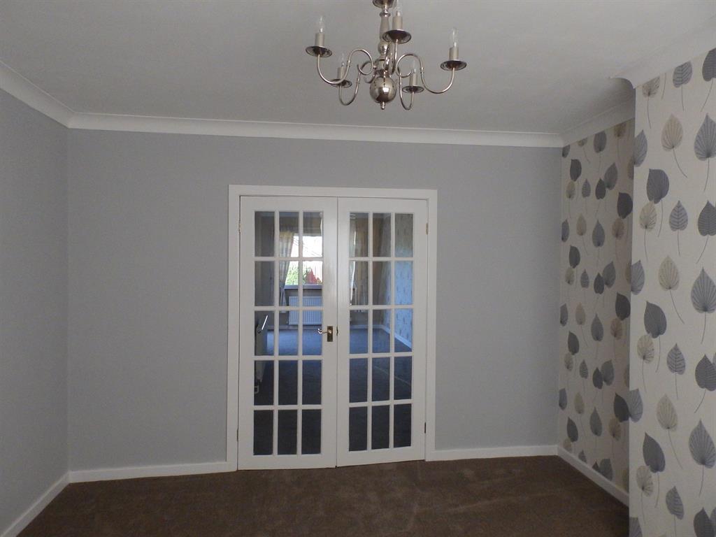 Gleneagles Road, Great Sutton... 3 bed semidetached house £850 pcm