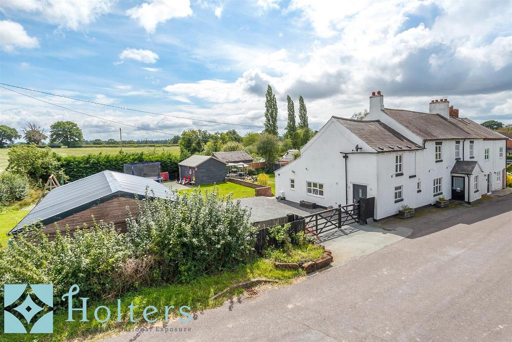 Old Woods, Bomere Heath, Shrewsbury 5 bed semidetached house for sale
