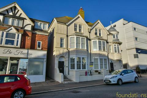 1 bedroom flat for sale, Parkhurst Road, Bexhill-on-Sea, TN40