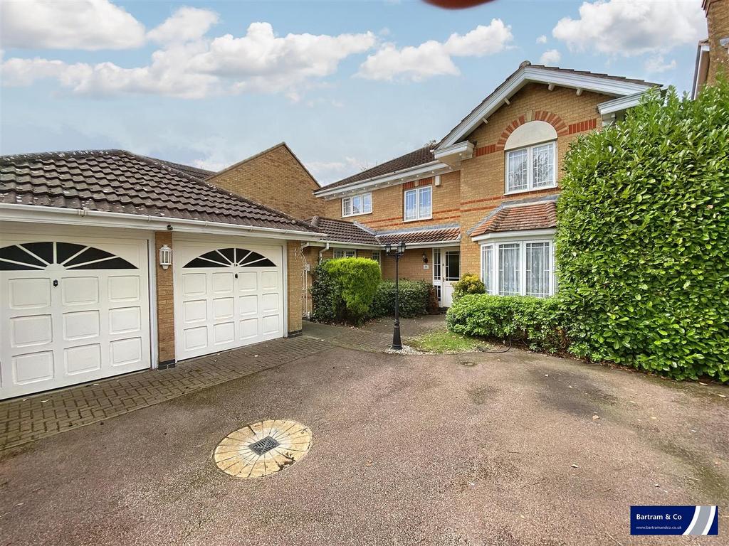 Broadwater Lane, Towcester 4 bed detached house for sale £525,000