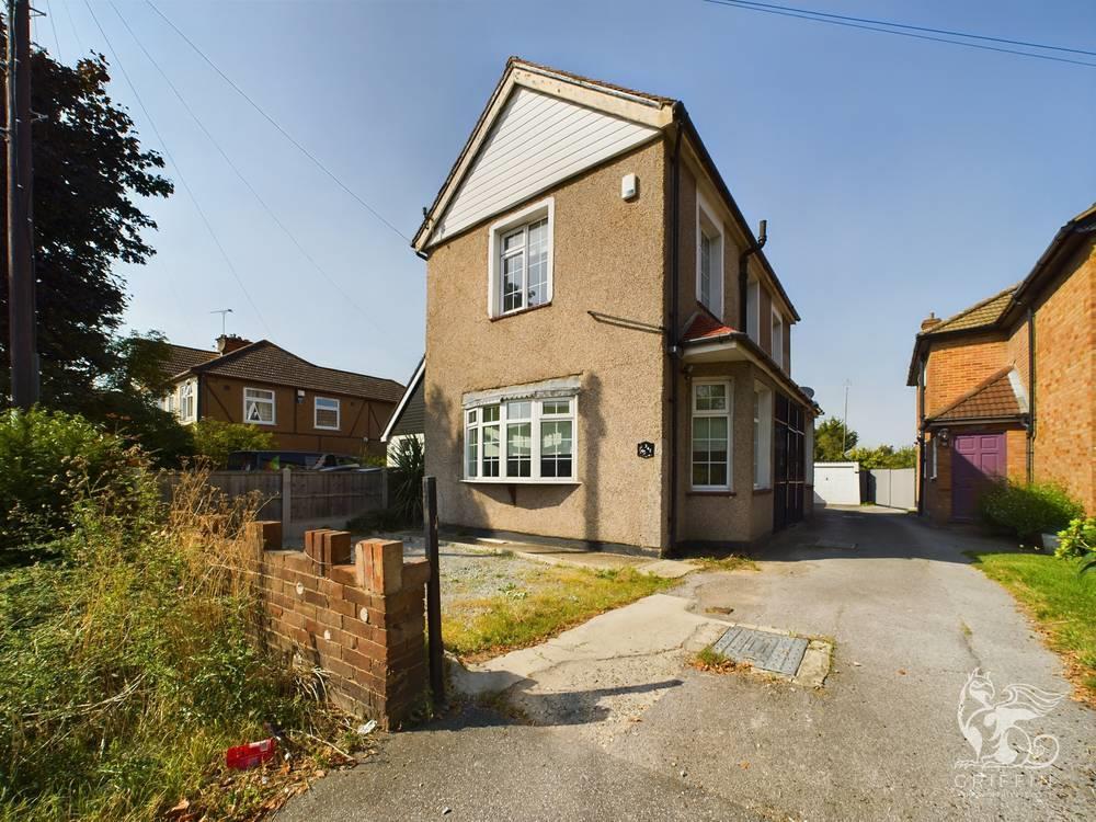 Upminster Road North, Rainham 2 bed house for sale £425,000