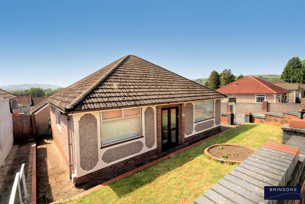 AelYBryn, Caerphilly 3 bed detached bungalow for sale £285,000