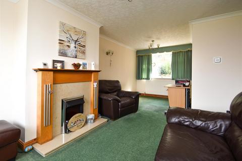 3 bedroom house for sale, 10 Waverley Crescent, Lanesfield, Wolverhampton