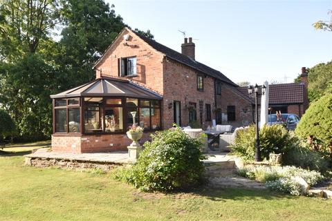 3 bedroom cottage for sale, West Lane, Girton, Newark