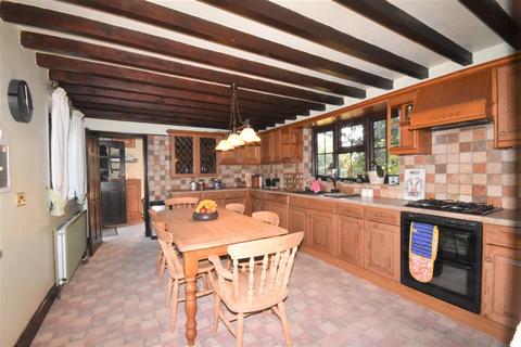 3 bedroom cottage for sale, West Lane, Girton, Newark