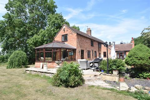 undefined, West Lane, Girton, Newark