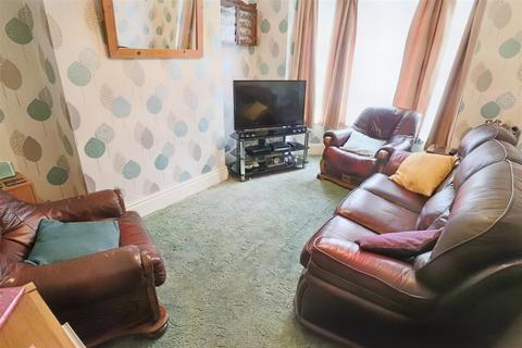 15 Avondale Road, Lowestoft, NR32 2HU