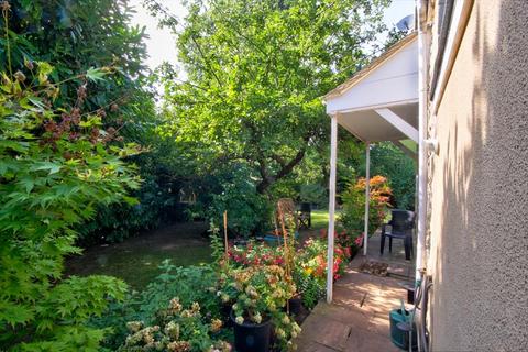 Strathaird Twitchams Lane, Childswickham, Broadway, WR12 7HG