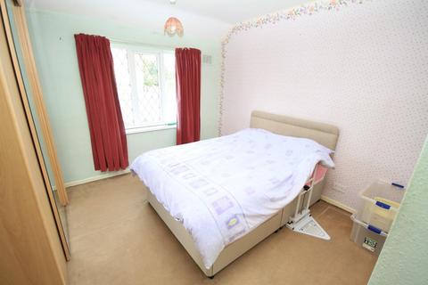 45 Averingcliffe Road, Bradford, BD10 9HE