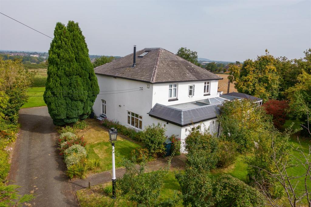 Gorse Lane, Bayston Hill, Shrewsbury 5 bed house for sale £725,000