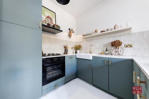 Flat 2, 66 Reighton Road, London, E5 8SG