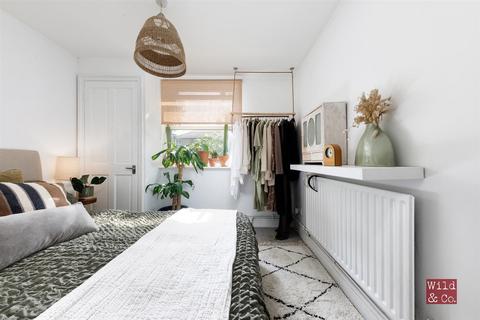 Flat 2, 66 Reighton Road, London, E5 8SG