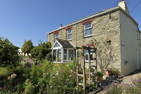 4 bedroom farm house for sale, Penwartha Coombe, Perranporth