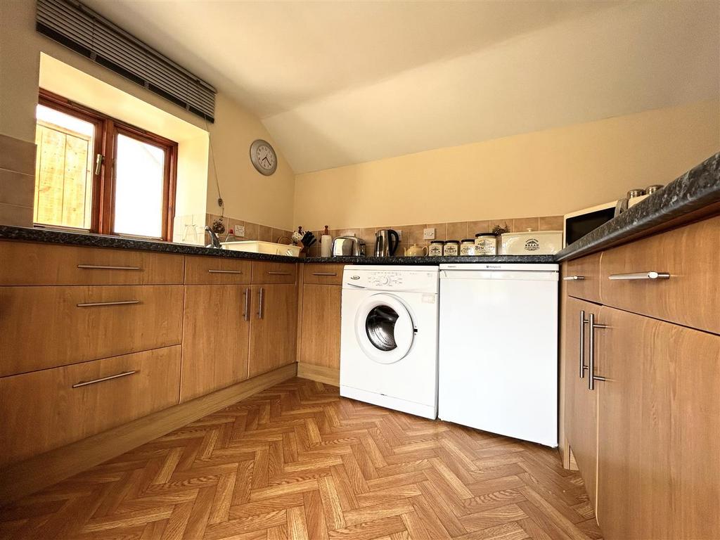 Holiday cottage kitchen