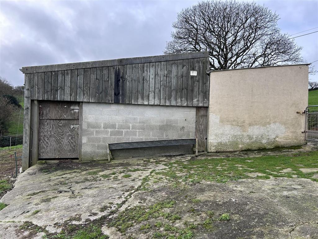 BARN/STABLES.jpeg