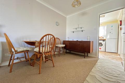 2 bedroom apartment for sale - Josephs Court, St Pirans Road, Perranporth