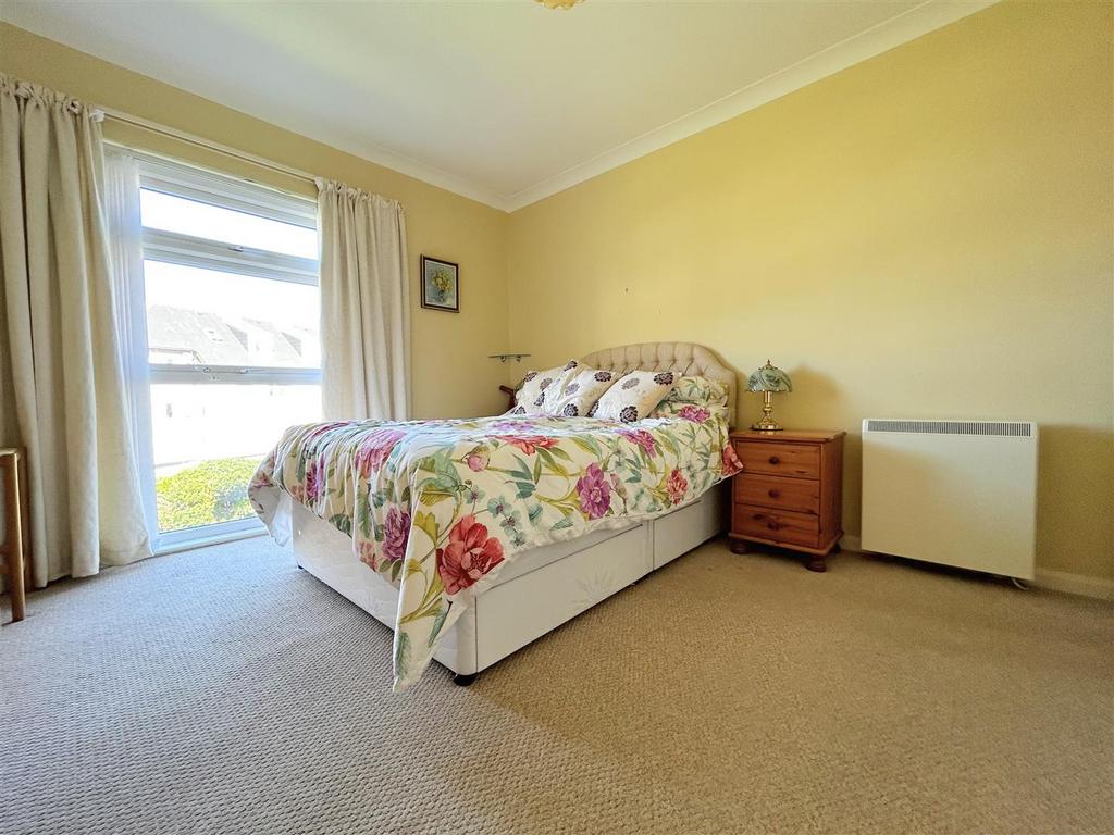 Main bedroom