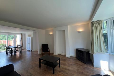 undefined, Barn Way, WEMBLEY