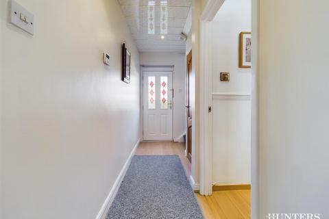 3 bedroom semi-detached house for sale - The Crescent, Consett