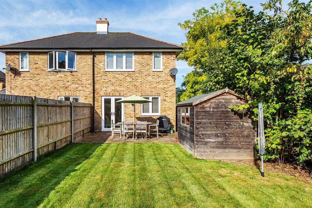 House. Partnership Farnham