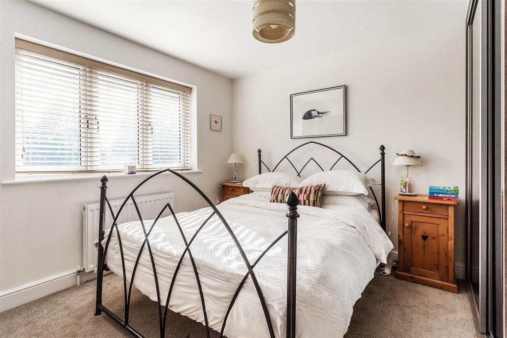 House. Partnership Farnham