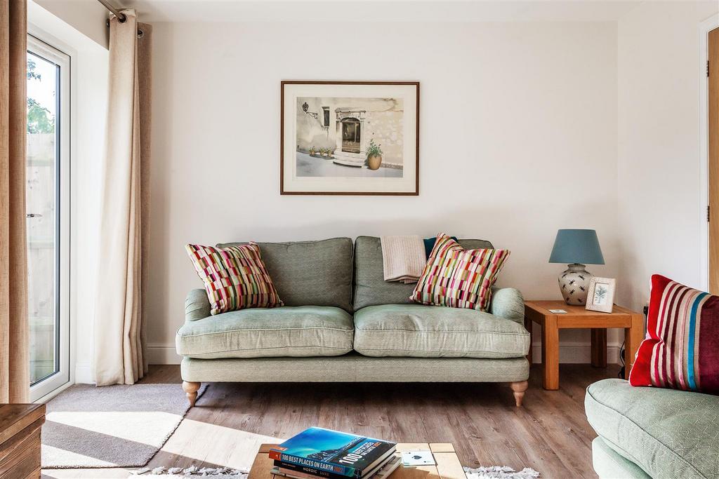 House. Partnership Farnham