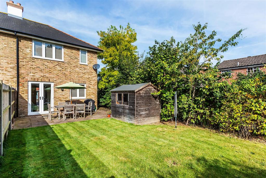 House. Partnership Farnham