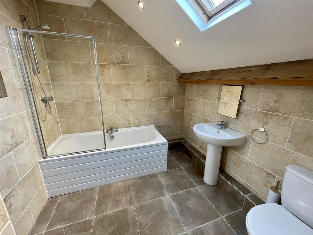 Bathroom/w.c.