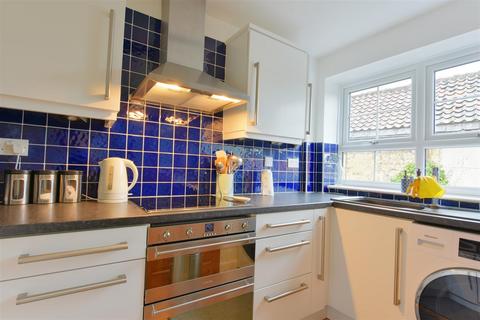 2 bedroom terraced house to rent, Wilkinson Terrace, Stutton, Tadcaster