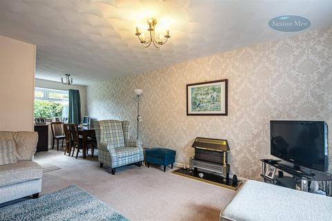 33a Carr Road, Deepcar, Sheffield, S36 2PQ