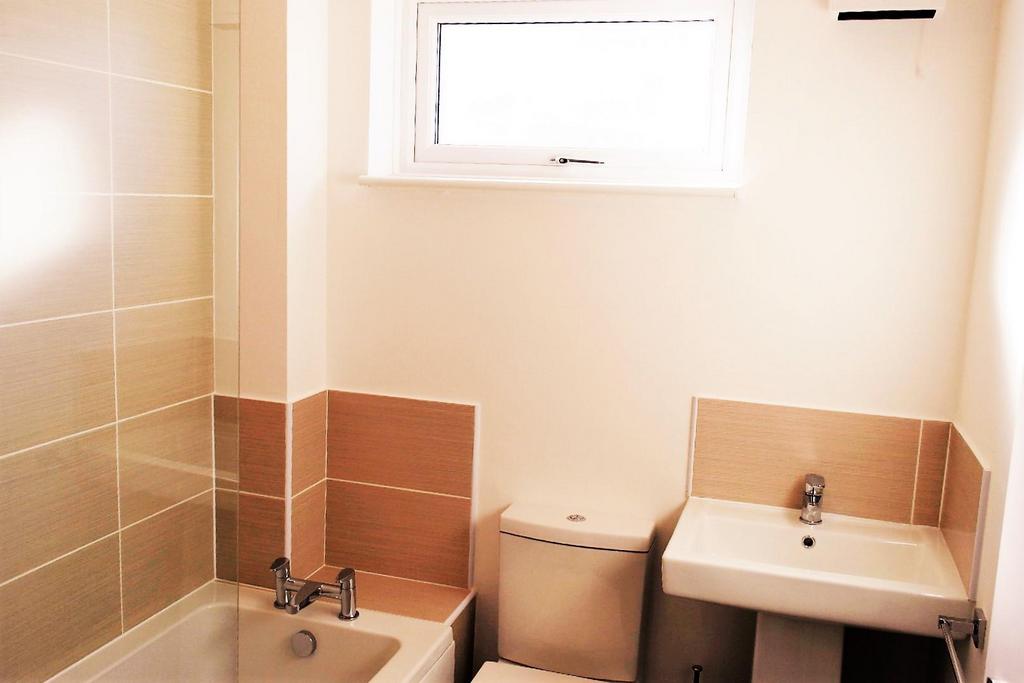 Alport Way, Wigston Meadows 2 bed terraced house £850 pcm (£196 pw)