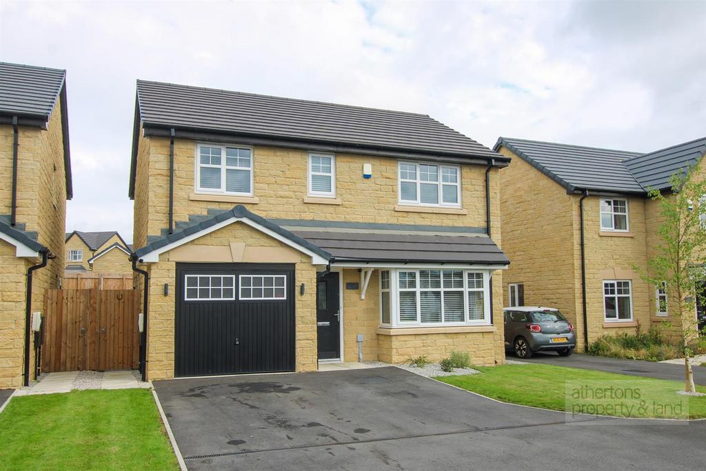 Cunliffe Drive, Padiham 4 bed detached house £279,950