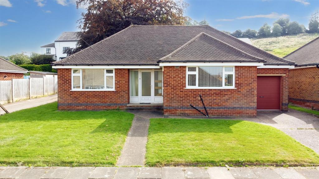 Severals, Stapleford, Nottingham 4 bed detached bungalow for sale £