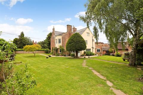 6 bedroom detached house for sale, St. Johns Road, Slimbridge, Gloucester