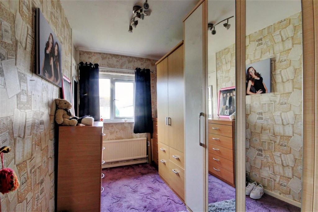 Bedroom 4.jpg