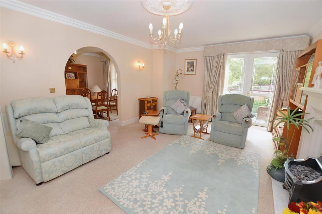 Cremers Drift, Sheringham 3 bed apartment for sale £425,000