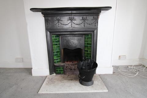 39 All Hallows Road, Bristol, BS5 0HL