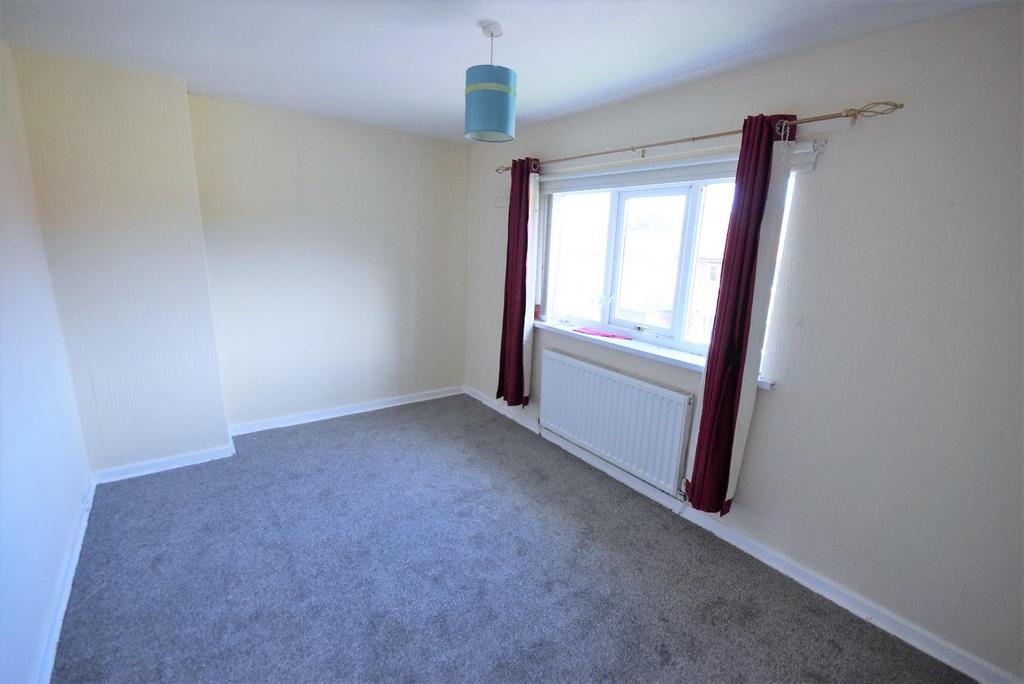 Second bedroom