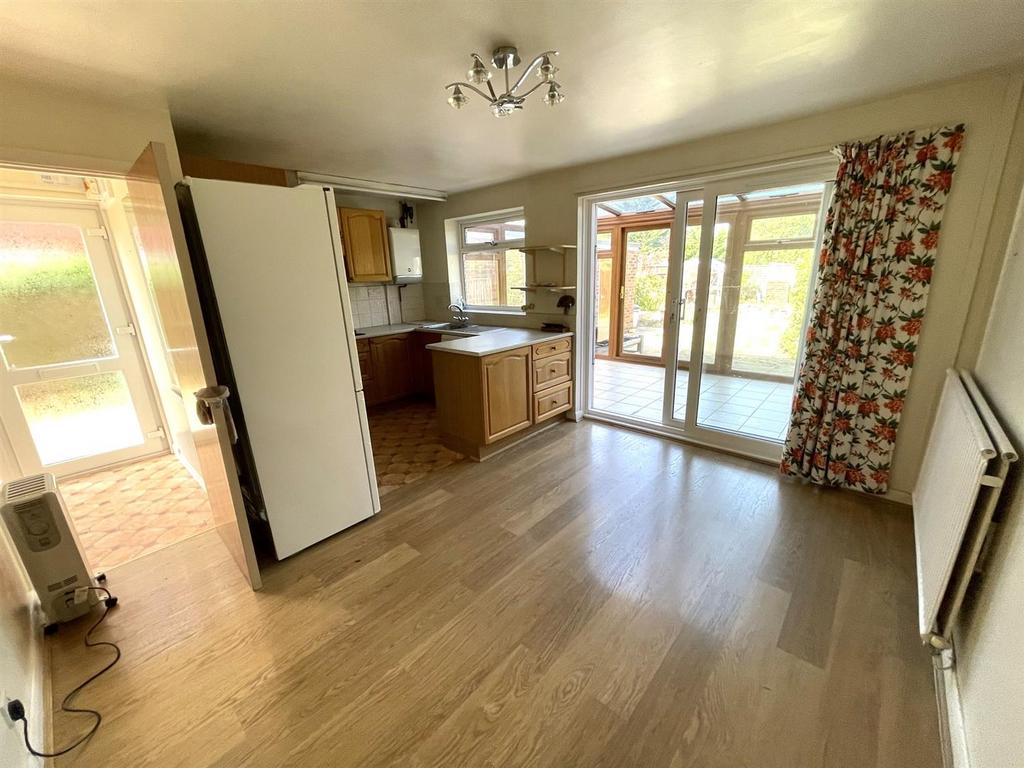 Old Reddings Close, The Reddings, Cheltenham 3 bed semidetached house