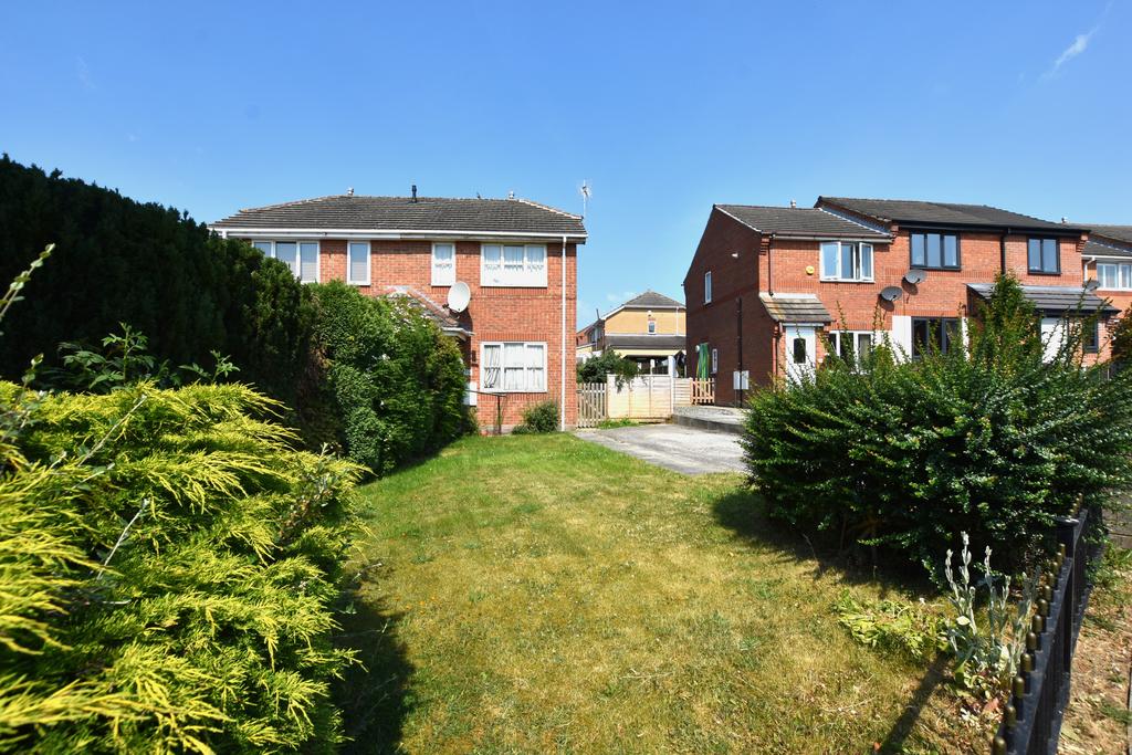 Wareham Grove, Dodworth, Barnsley, S75 3LU 3 bed terraced house for