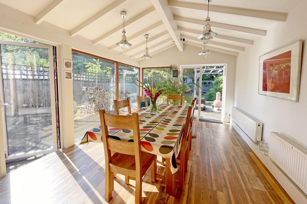 Kitchen Family Area