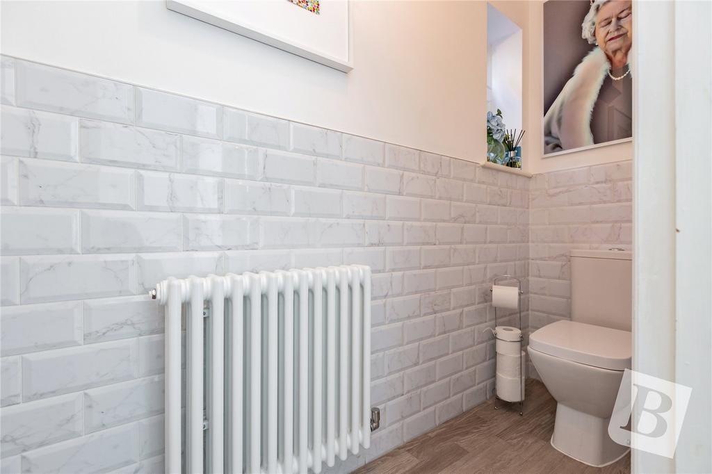 Cloakroom/WC