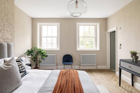 2 bedroom apartment for sale, Kensington Park Gardens, London, W11