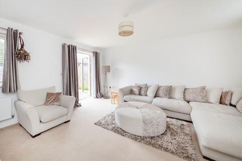 3 bedroom end of terrace house for sale - Grove, Wantage OX12