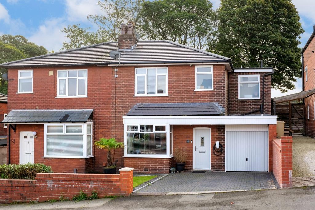 Sharples Avenue, Bolton, BL1 3 bed semidetached house for sale £300,000