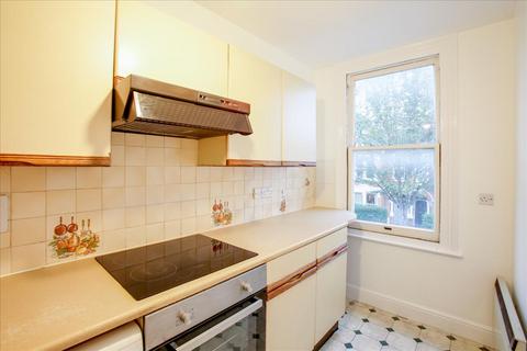 40b Derwentwater Road, Acton, London, W3 6DF