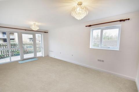 2 bedroom apartment for sale, Patrons Way East, Denham Garden Village, Denham, Buckinghamshire, UB9