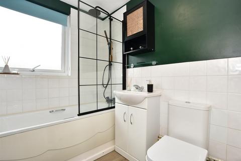 2 bedroom flat for sale - Wendover Road, Chidham Park, Havant, Hampshire