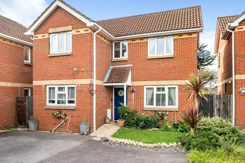3 bedroom detached house for sale - Compass Close, Sholing, Southampton, Hampshire, SO19