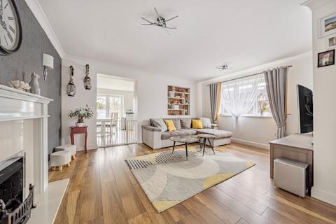 3 bedroom detached house for sale, Whithedwood Avenue, Upper Shirley, Southampton, Hampshire, SO15